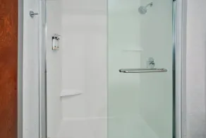 Holiday Inn Express Hotel & Suites - Belleville Area by IHG - Bagno
