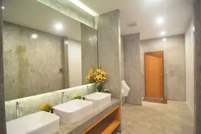 Lanta Hostel - Bathroom
