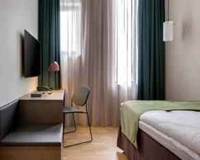 Quality Hotel Pond - Room