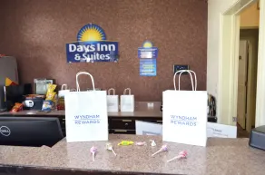 Days Inn by Wyndham Trumann AR - Réception