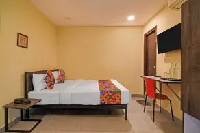 FabHotel The Crown Aura - Rom