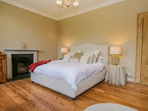 The Residence - Room