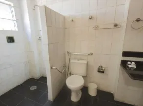 Monte Serrat Hotel - Bathroom