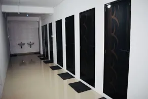 Peters Inn - Hostel - Bathroom