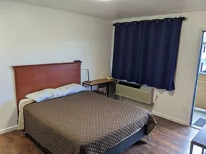 K&E Motor Inn - Habitación