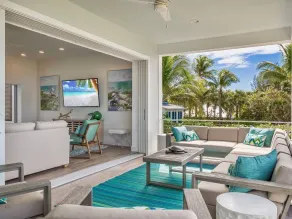 New Latitude - Room