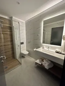 River Park Hotel - Baño