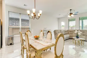 Modern Home, Close Proximity to Houston! - Interiør