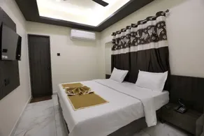 Hotel Bansi Palace - Room