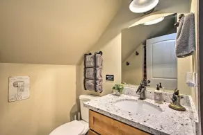 Cozy Cabin - 5 Miles to Mt Rainier National Park! - Innvendig