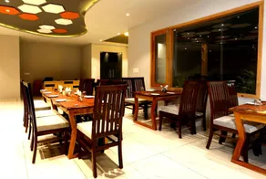 Banjara Mountain Retreat Chail Hills - Restaurant