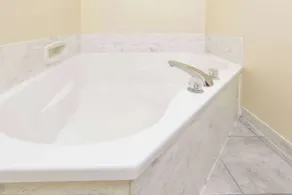 Days Inn by Wyndham Rayne/Crowley - Baño