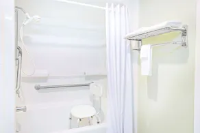 Days Inn by Wyndham Kingsland Naval Base I-95 - Bathroom