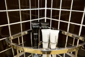 Frekel Hotel - Bathroom