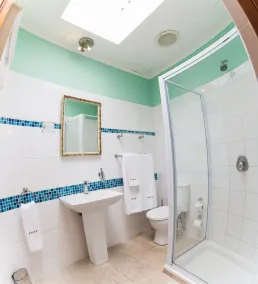 Sweetest Apartments - Bathroom