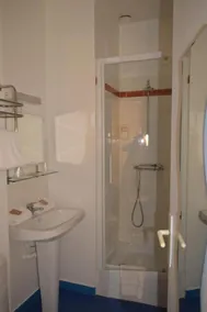 Hôtel Le Britannic - Badeværelse