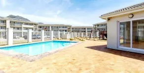 Cozy corner apartment Muizenberg - Pool