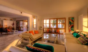 Sunset Mancora - Sitzecke in der Lobby