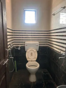 Hotel Sarnobat Eagle Nest - Bagno