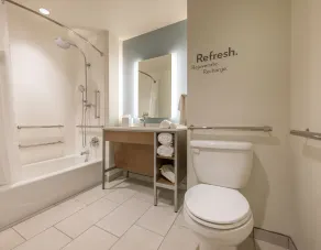 EVEN Hotel Atlanta - Ballpark Area by IHG - Salle de bain