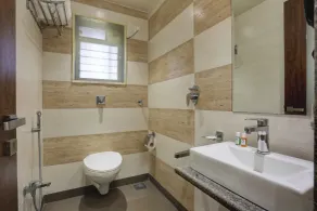 Hotel Ozone Inn Colaba - Bathroom