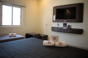 Hotel & Villas HANGAR  - Zimmer