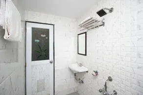 Sea Breeze Beach Resort - Badrum
