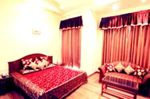 Hotel Le Golden - Room