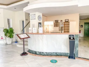 Melina Beach Hotel - Réception