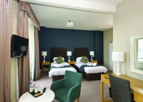 The Pitlochry Hydro Hotel - Chambre