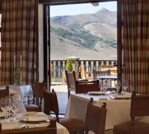 Parador de Cervera de Pisuerga - Restaurant
