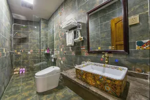 Shan Ju Qiu Ming Floral Hotel in Tengchong 花筑 腾冲山居秋暝精品客栈 - Badezimmer
