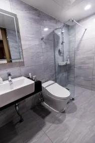 Ashton Hotel - Badrum