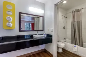 Motel 6-Fresno, CA - Badeværelse