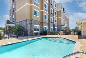 Microtel Inn and Suites by Wyndham - Piscine