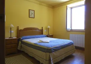 Apartaments La Llucana - Zimmer