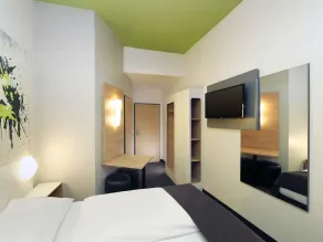 B&B HOTEL Berlin-Potsdamer Platz - Room