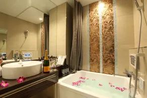 LUSSO CROCE URBAN RESORT - Adult Only - Bathroom