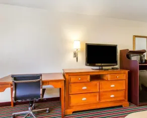 Quality Inn Dyersburg I-155 - Chambre
