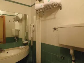 Hotel Thea - Casa de banho