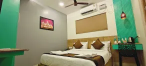 Akshays Inn - Room