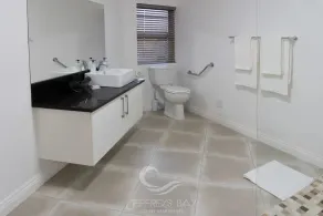 Jeffreys Bay Luxury Apartments - Salle de bain