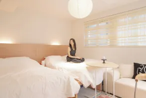 LaSeoul Stay #종로,명동,광장시장,동대문 #최대6인 #취사세탁건조 단독이용 #넷플릭스,디즈니 등 7개 스트리밍 서비스 무료 #호텔침구 - Camera