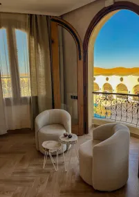 Nasser Palace Suites & Spa - Værelse