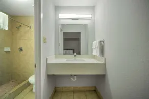 Motel 6 San Antonio, TX I-35 North Corridor - Chambre