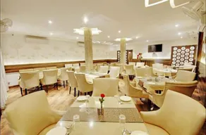 Hotel Anurag - Restaurante