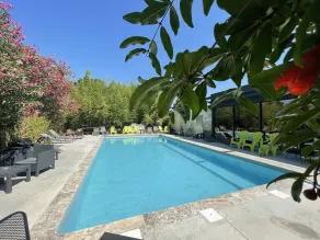 Nîmotel - Piscine
