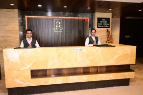 Pravasa hotel Indore - Reception