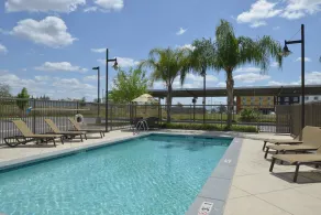 Hampton Inn & Suites Bakersfield North-Airport - Piscine