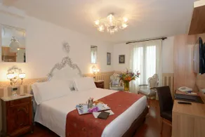 UNAHOTELS Ala Venezia-Adults 16 - Chambre
